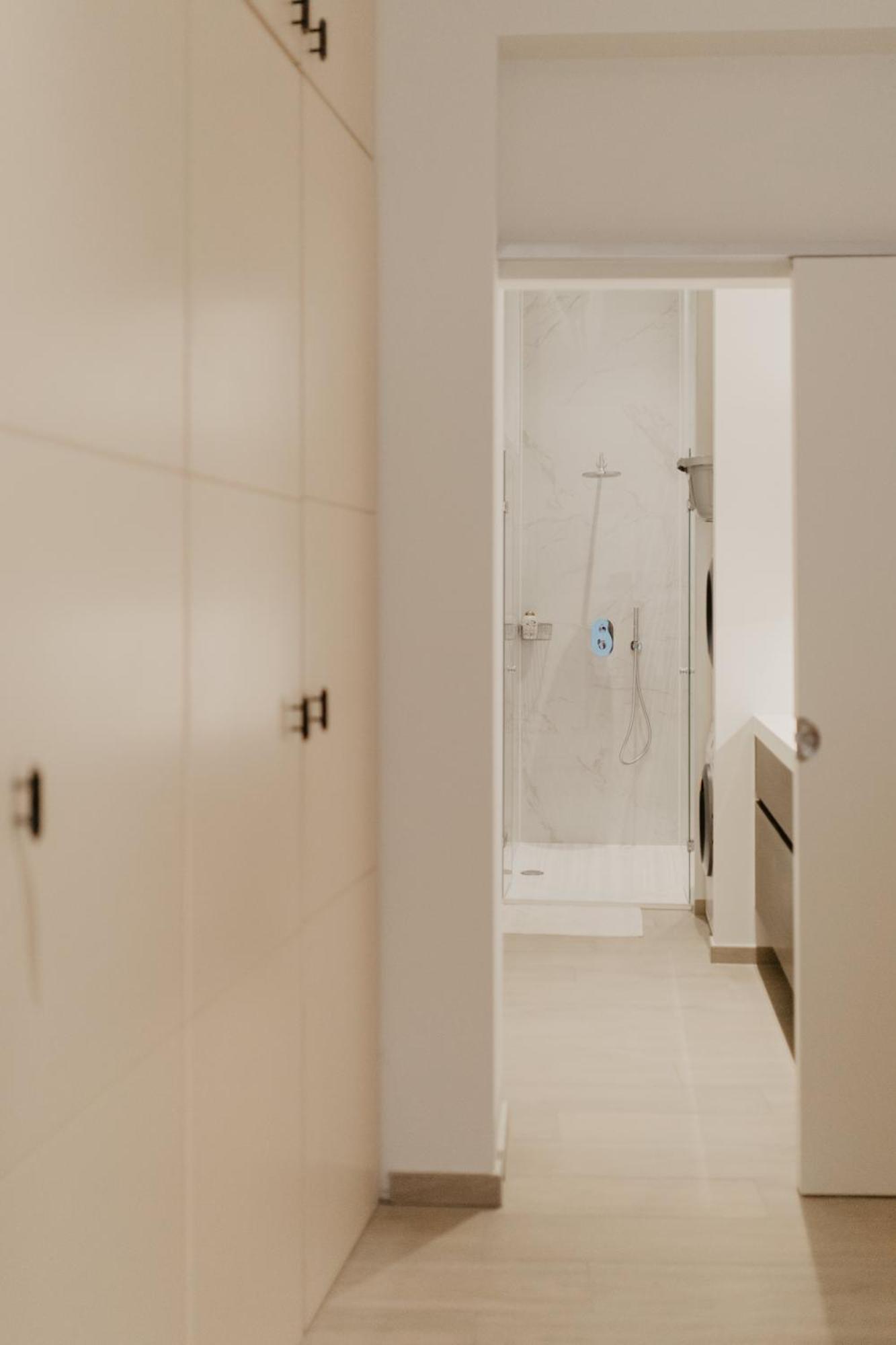 Blue Bird Residence Suite Moriaan 안트베르펜 외부 사진