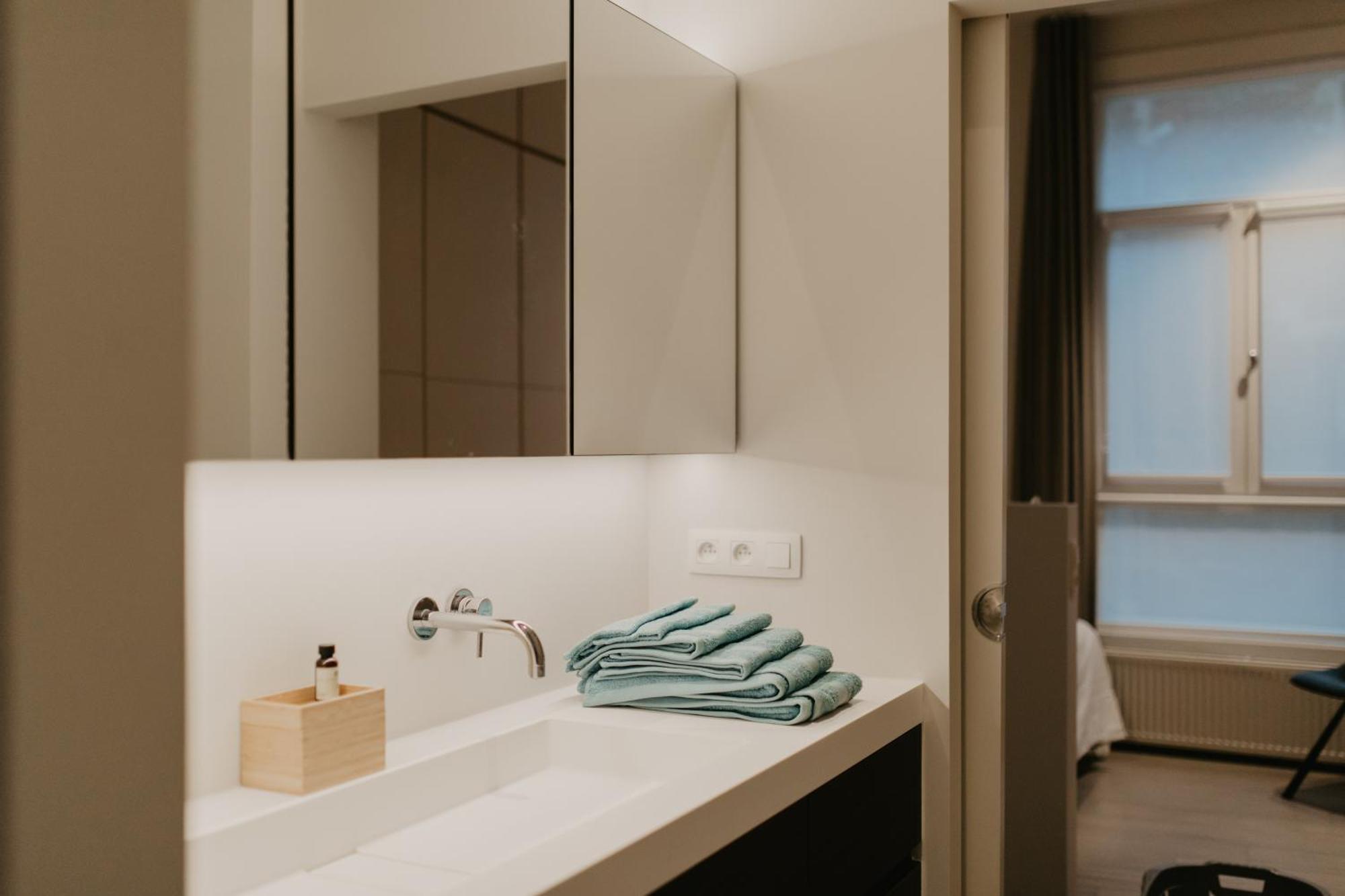 Blue Bird Residence Suite Moriaan 안트베르펜 외부 사진